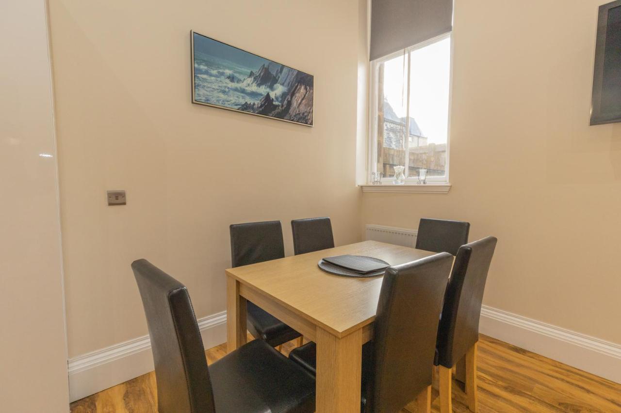 New 3-Bedroom Apartment Close To City Centre Edinburgh Bagian luar foto